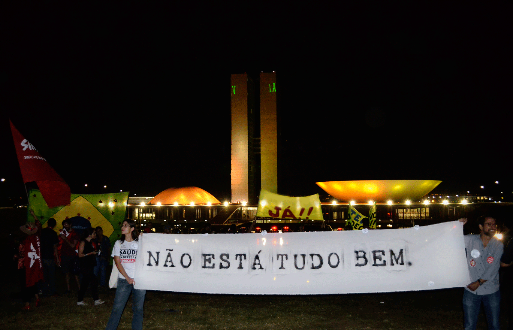 protesto novo