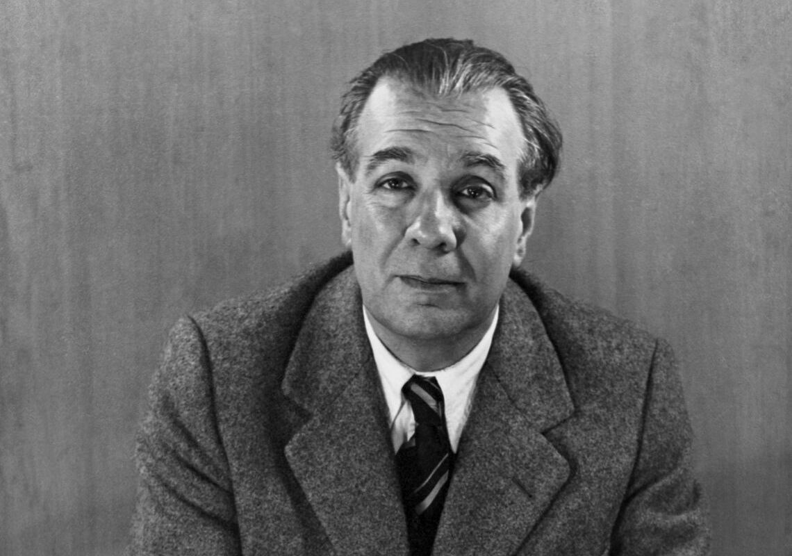 O escritor argentino Jorge Luis Borges teve uma relação íntima e muito próxima da mãe Leonor, que faleceu aos 95 anos